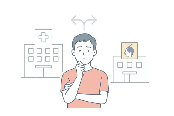 脱毛症で受診できる皮膚科とAGA専門クリニックの違いイメージ